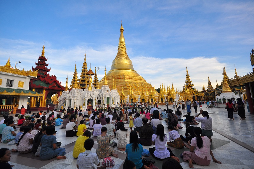 ミャンマー最大の聖地・シュエダゴンパゴダ